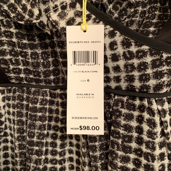 BCBGeneration Dress Black & White   Size 6 - Picture 6 of 7